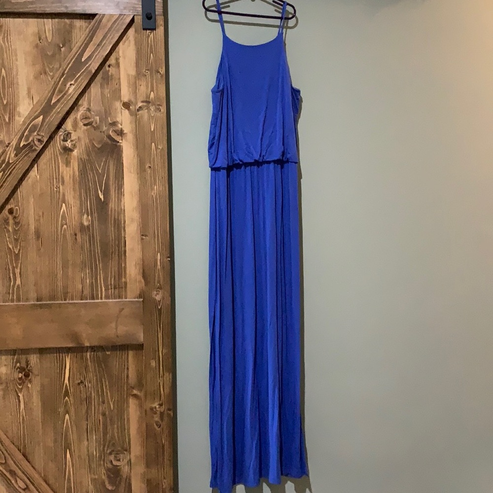 Women’s dress